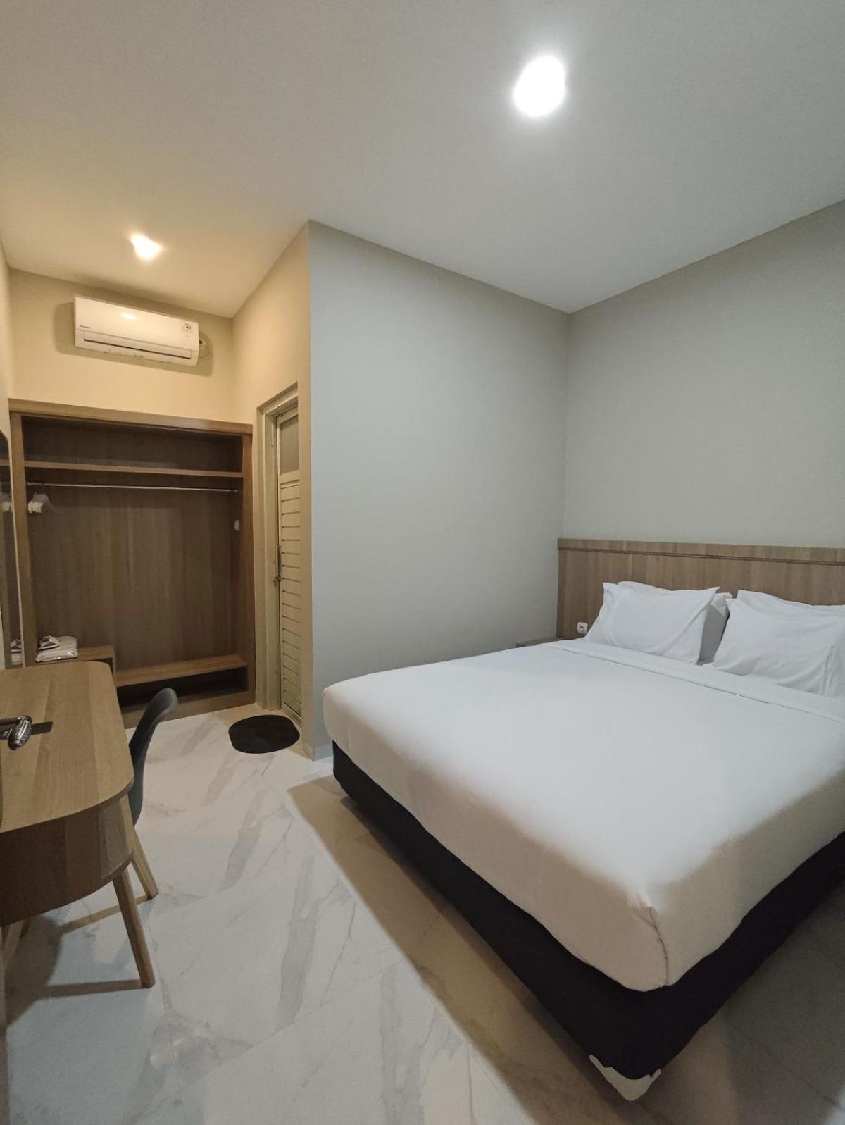 El Nipa Hotel Labuan Bajo Bagian luar foto